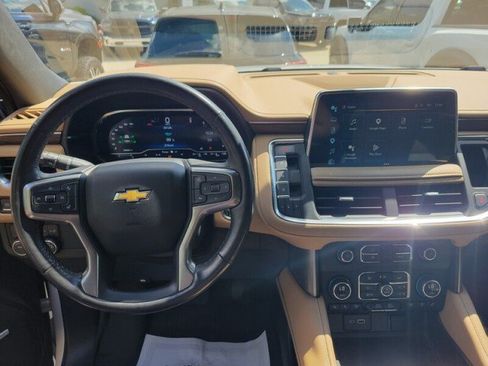 Used 2023 Chevrolet Tahoe Premier RWD image 11