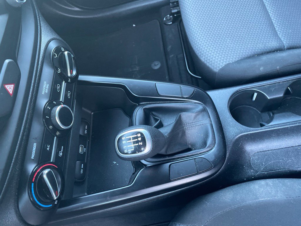 Used 2021 Kia Soul LX FWD image 12