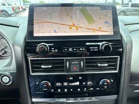 Used 2023 Nissan Armada SL w/ Midnight Edition Package RWD image 26