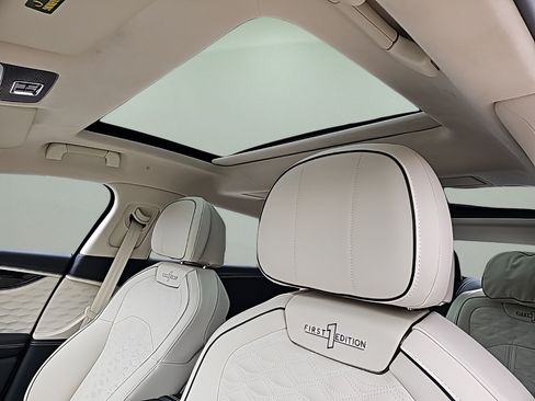 New 2025 Bentley Flying Spur Plug-In Hybrid AWD/4WD image 20