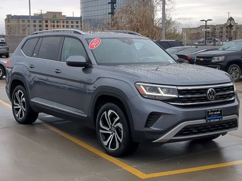 Used 2022 Volkswagen Atlas SEL image 8