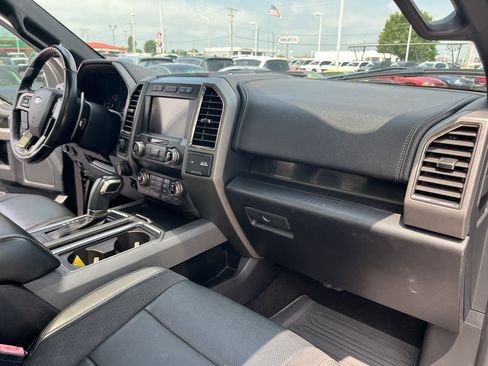 Used 2019 Ford F150 Raptor w/ Equipment Group 802A Luxury AWD/4WD image 57