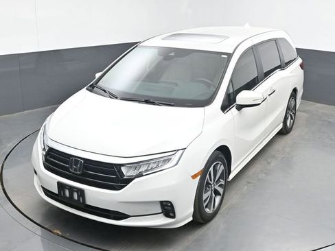 Used 2023 Honda Odyssey Touring image 15