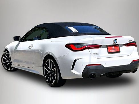 Used 2024 BMW 430i Convertible w/ M Sport Package image 4