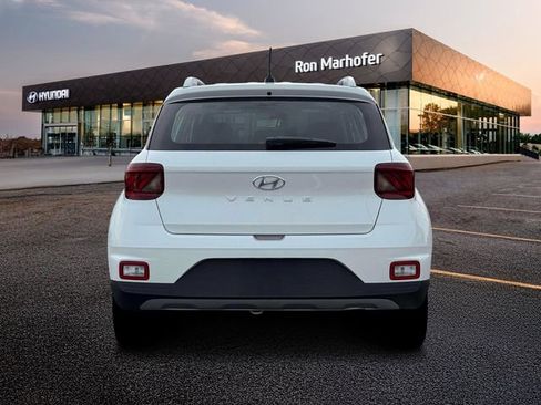 New 2026 Hyundai Venue SEL image 6