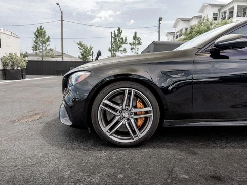 Used 2019 Mercedes-Benz E 63 AMG S image 32