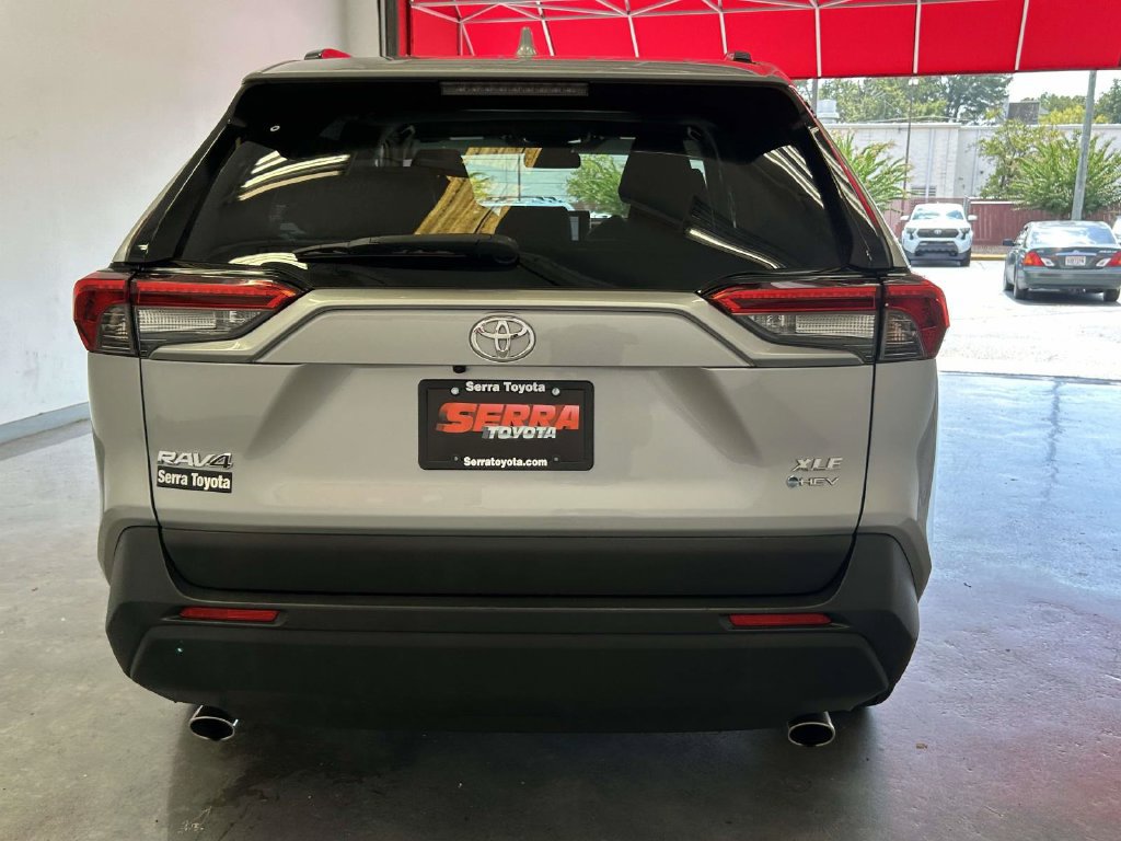 Certified 2025 Toyota RAV4 XLE Premium AWD/4WD image 4