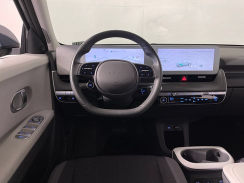 Certified 2024 Hyundai Ioniq 5 SEL RWD image 15