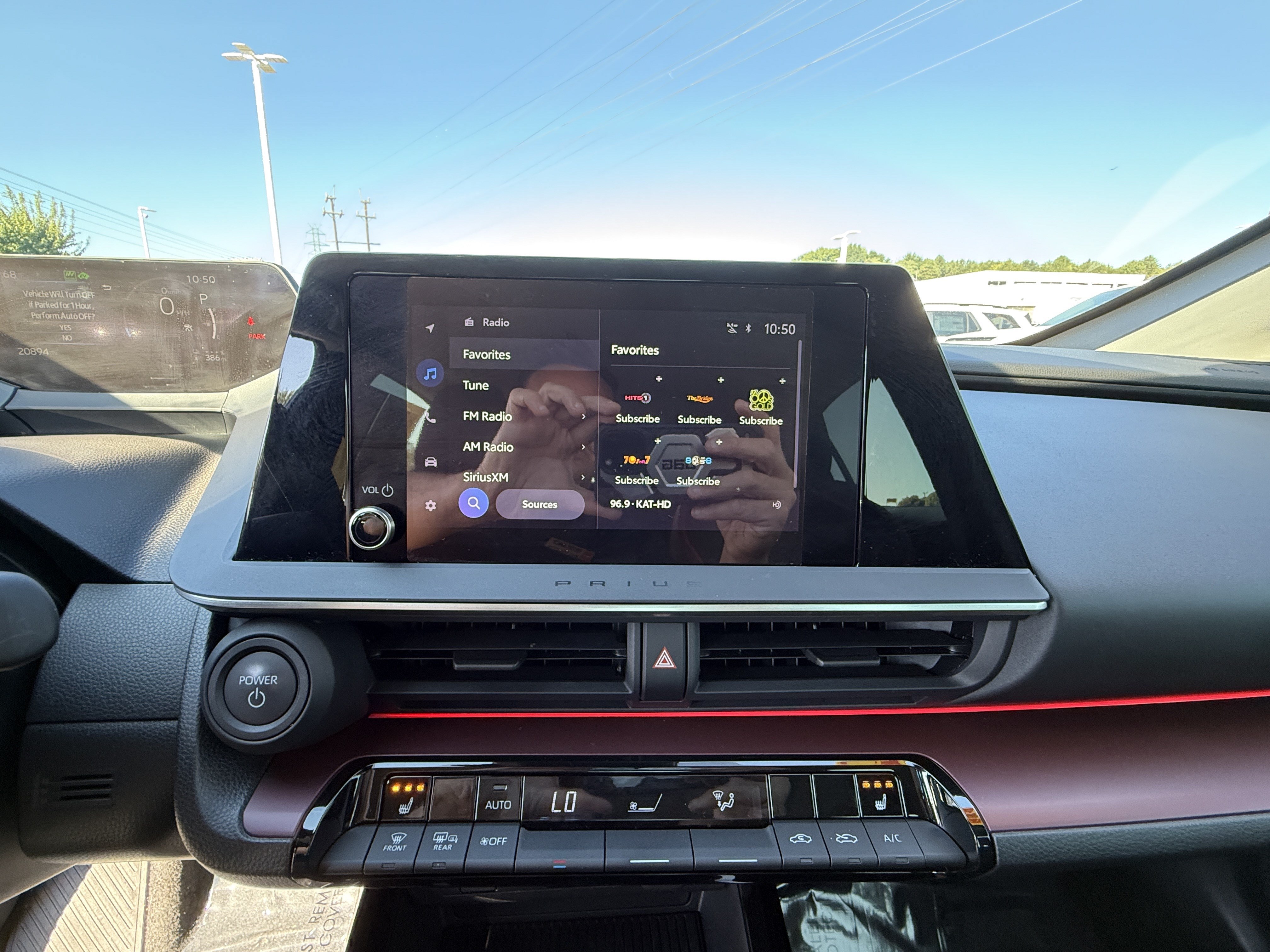Used 2024 Toyota Prius Prime FWD image 23