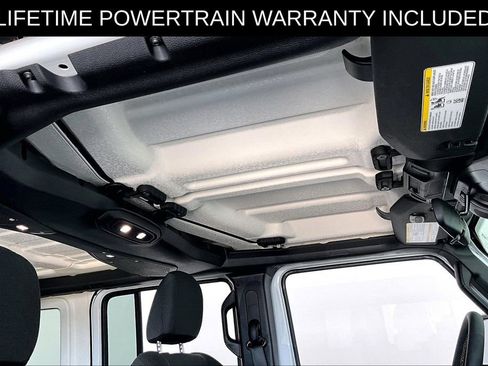 Used 2024 Jeep Wrangler Unlimited Sport AWD/4WD image 23