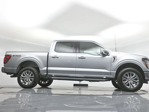 New 2025 Ford F150 XLT w/ Equipment Group 303A High image 45