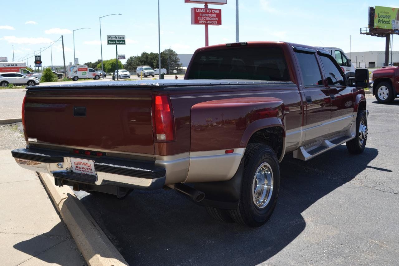 Used 1998 GMC Sierra 3500 4x4 Crew Cab w/ Marketing Option Pkg 3 image 9