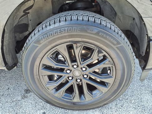 Used 2024 Ford F150 Lariat w/ Equipment Group 502A High AWD/4WD image 9