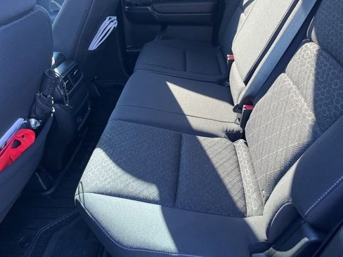 Used 2024 Honda Ridgeline Sport image 11