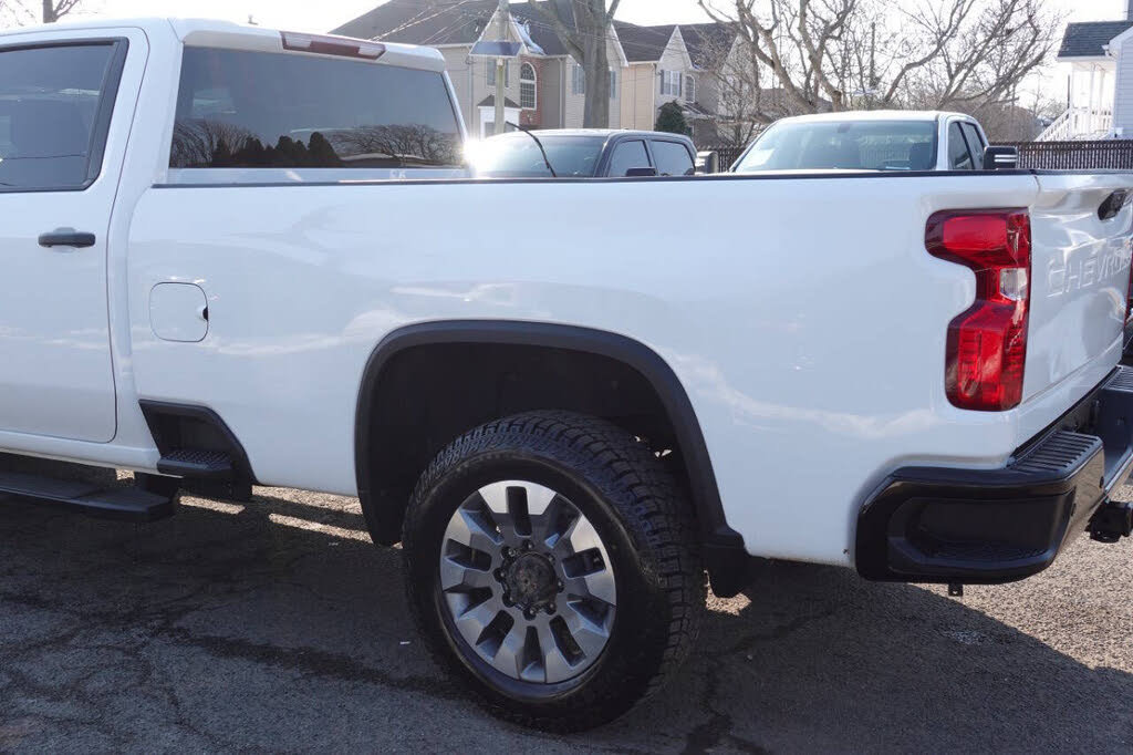 Used 2024 Chevrolet Silverado 2500 Custom w/ Custom Value Package AWD/4WD image 10