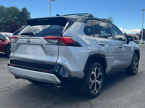 Used 2023 Toyota RAV4 XSE AWD/4WD image 5