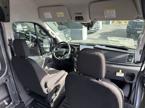 New 2026 Ford Transit 350 148 High Roof AWD image 32