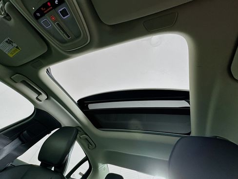 Used 2024 Volvo S60 B5 Core image 25