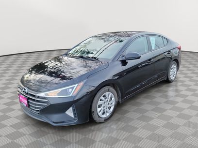 Used 2020 Hyundai Elantra SE w/ Cargo Package (C1)