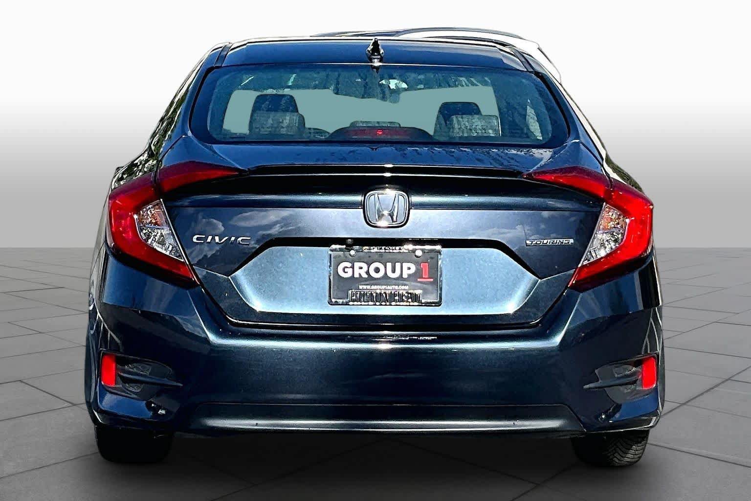 Used 2017 Honda Civic Touring image 5