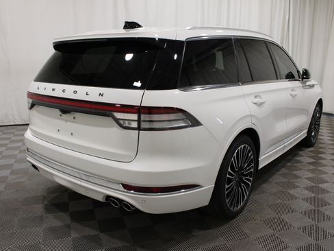 Used 2025 Lincoln Aviator Black Label AWD/4WD image 36