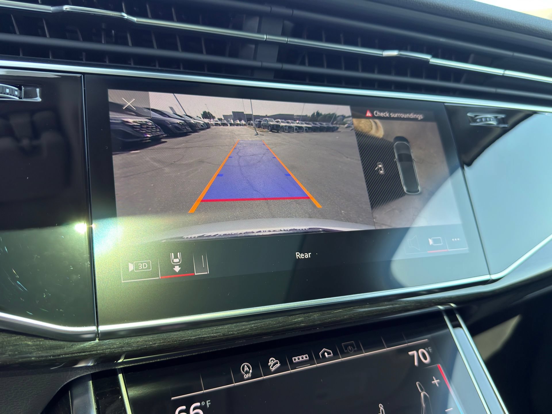 Certified 2022 Audi Q7 3.0T Premium AWD/4WD image 17