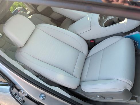 Certified 2026 Hyundai Palisade Limited FWD image 28