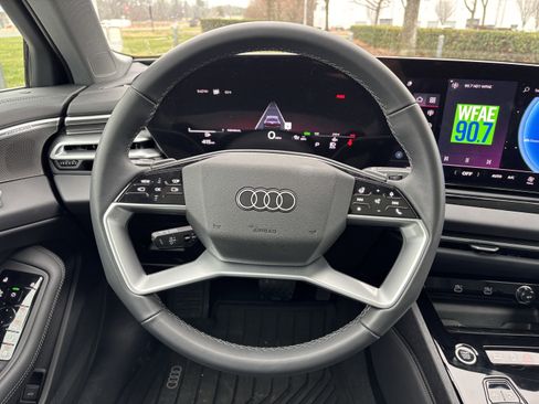 Used 2025 Audi A5 2.0T Premium Plus Sedan w/ Premium Plus image 31