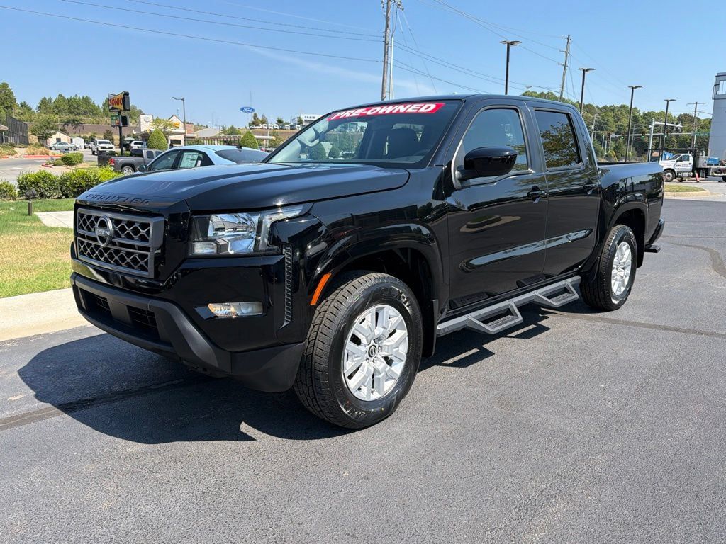 Used 2022 Nissan Frontier SV AWD/4WD image 8