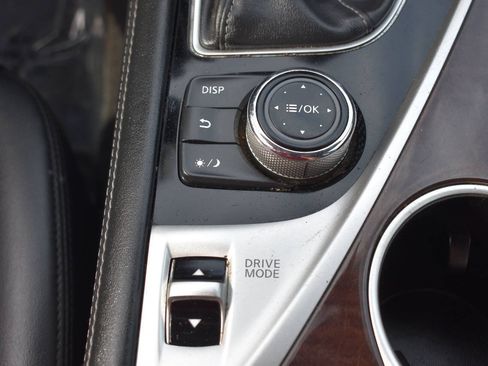 Used 2019 INFINITI Q50 Luxe AWD/4WD image 30
