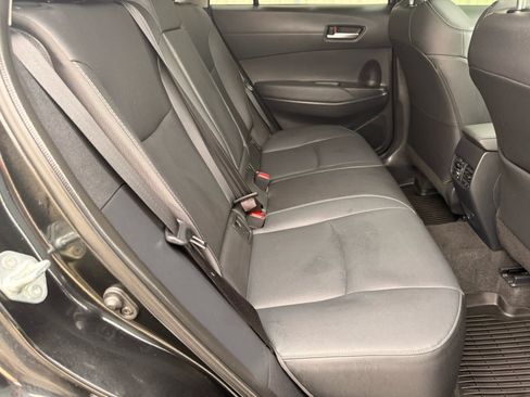 Used 2023 Toyota Corolla Cross XLE w/ Convenience Package AWD/4WD image 7