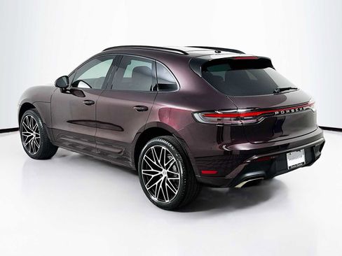 New 2026 Porsche Macan image 3