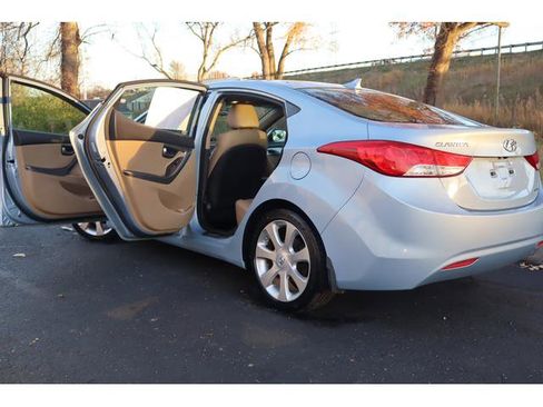 Used 2011 Hyundai Elantra Limited w/ Premium Pkg 5 image 20