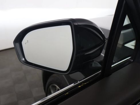 Used 2023 Lincoln Nautilus Reserve w/ Equipment Group 202A AWD/4WD image 36