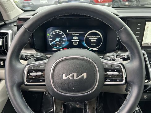Used 2023 Kia Sorento SX Prestige AWD/4WD image 24