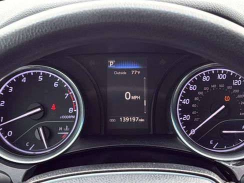 Used 2018 Toyota Camry LE FWD image 20