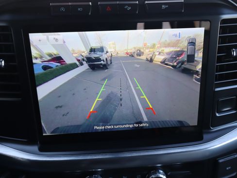 Used 2021 Ford F150 Lariat w/ Equipment Group 501A Mid image 27