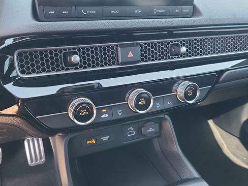 Used 2023 Honda Civic Sport image 33