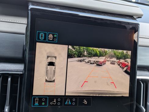 New 2026 GMC Acadia Elevation FWD image 29