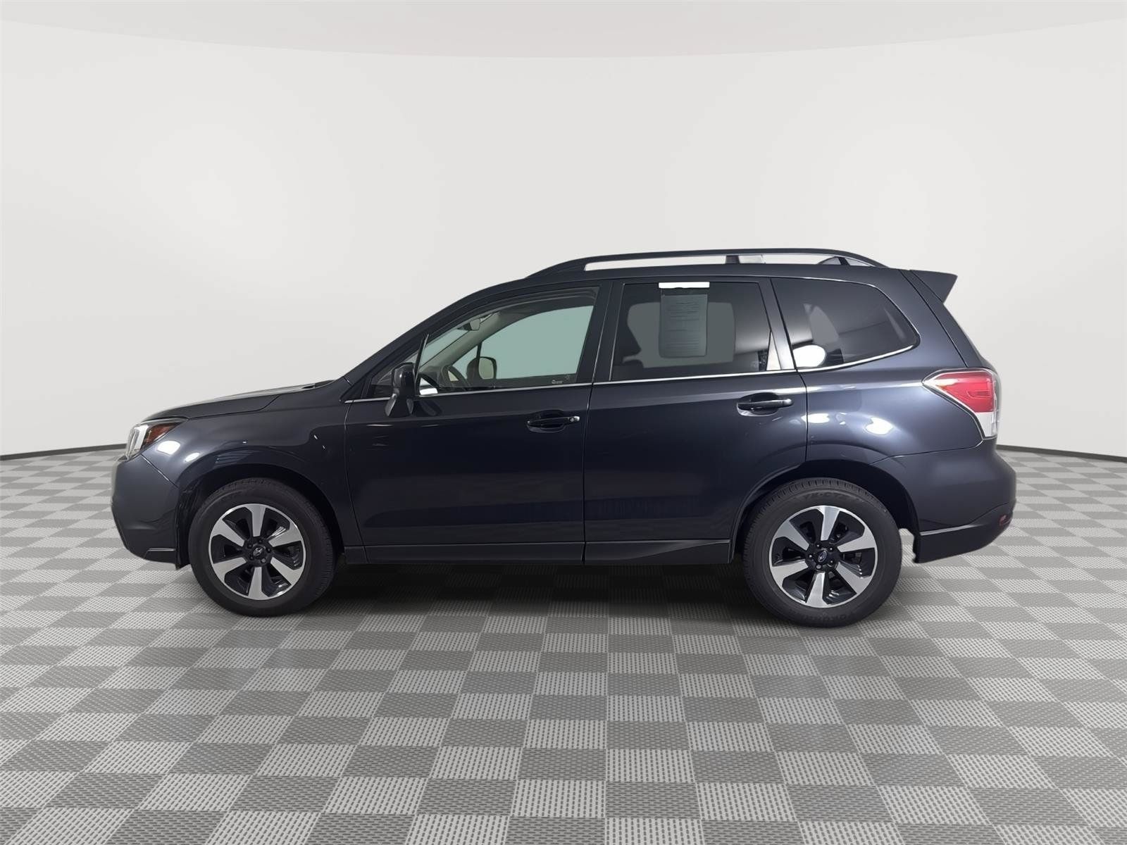 Used 2018 Subaru Forester 2.5i Limited AWD/4WD image 4