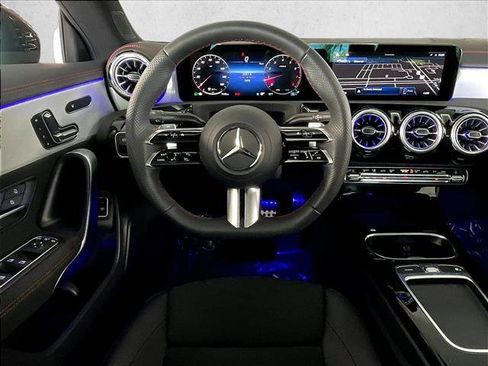 Used 2026 Mercedes-Benz CLA 250 image 7