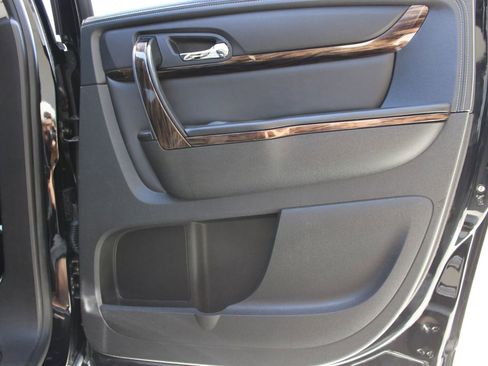 Used 2016 GMC Acadia Denali image 9