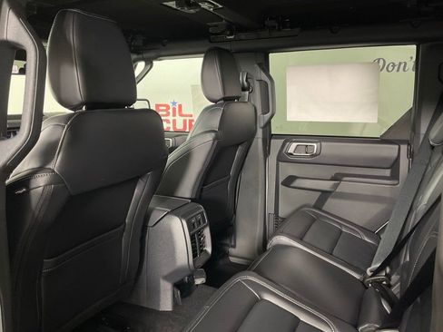 New 2026 Ford Bronco Outer Banks AWD/4WD image 15