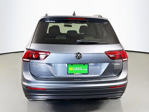 Used 2020 Volkswagen Tiguan S image 8