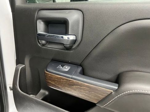 Used 2019 GMC Sierra 2500 Denali w/ Duramax Plus Package AWD/4WD image 51
