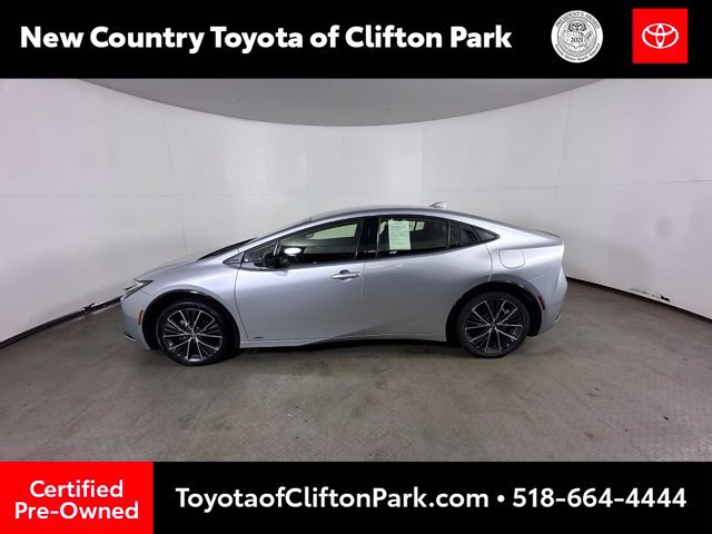 Certified 2024 Toyota Prius XLE AWD/4WD image 4