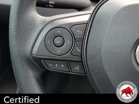 Used 2025 Toyota Corolla LE FWD image 27