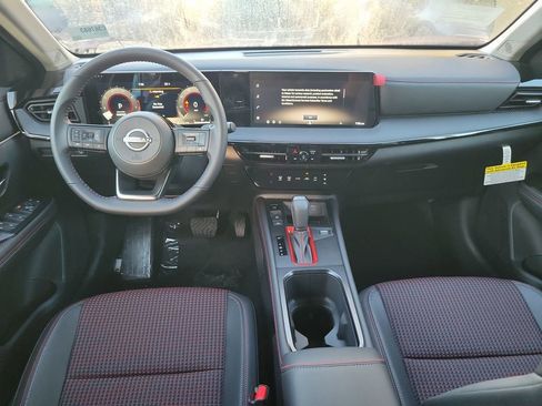 New 2026 Nissan Kicks SR image 6