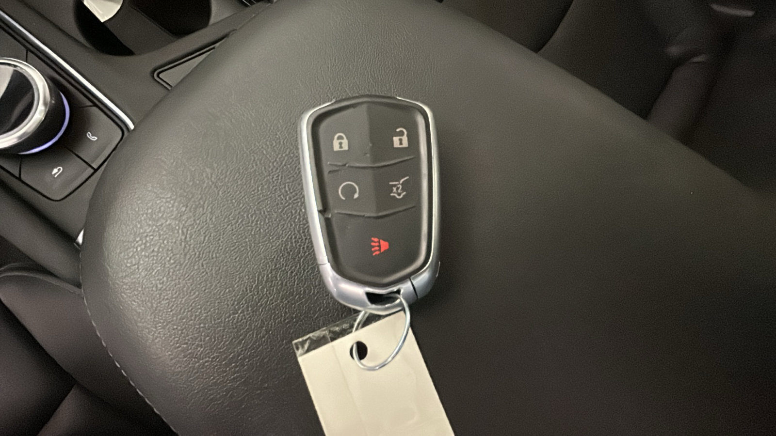 Used 2024 Cadillac XT6 Premium Luxury w/ Technology Package AWD/4WD image 25