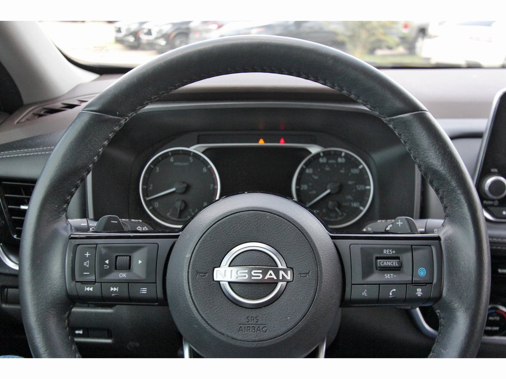 Used 2022 Nissan Rogue SV w/ SV Premium Package FWD image 7